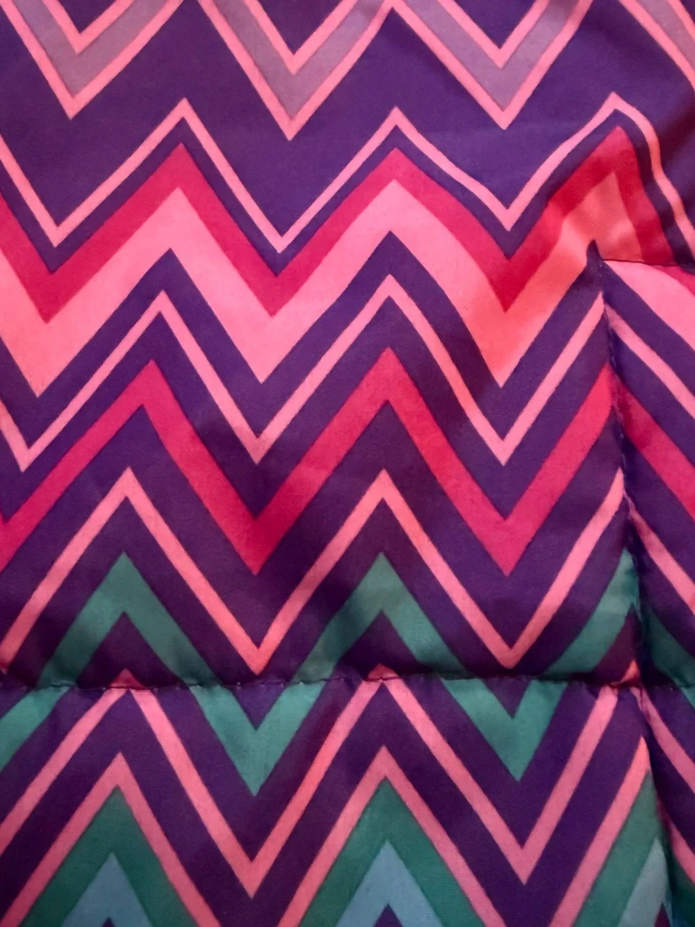 Vertical 9 Girls Chevron Puffer Vest Fleece Lined Pink, Purple, Teal Size L 14